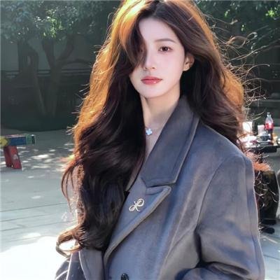 女人三部曲海报