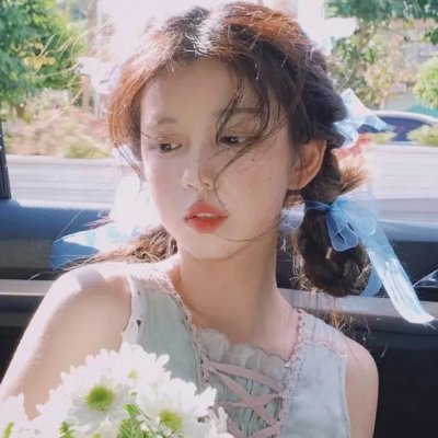 白犀牛海报